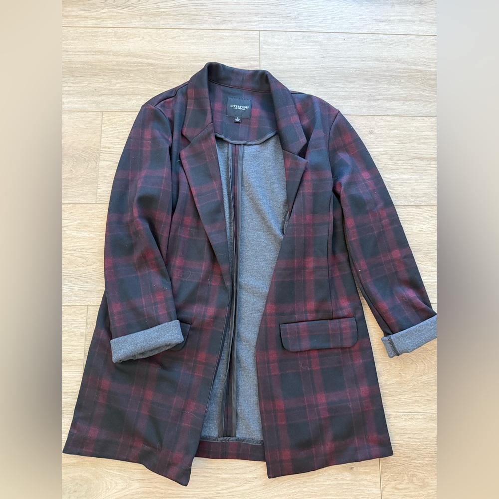 Liverpool Women's Plaid Blazer - Black and Burgandy